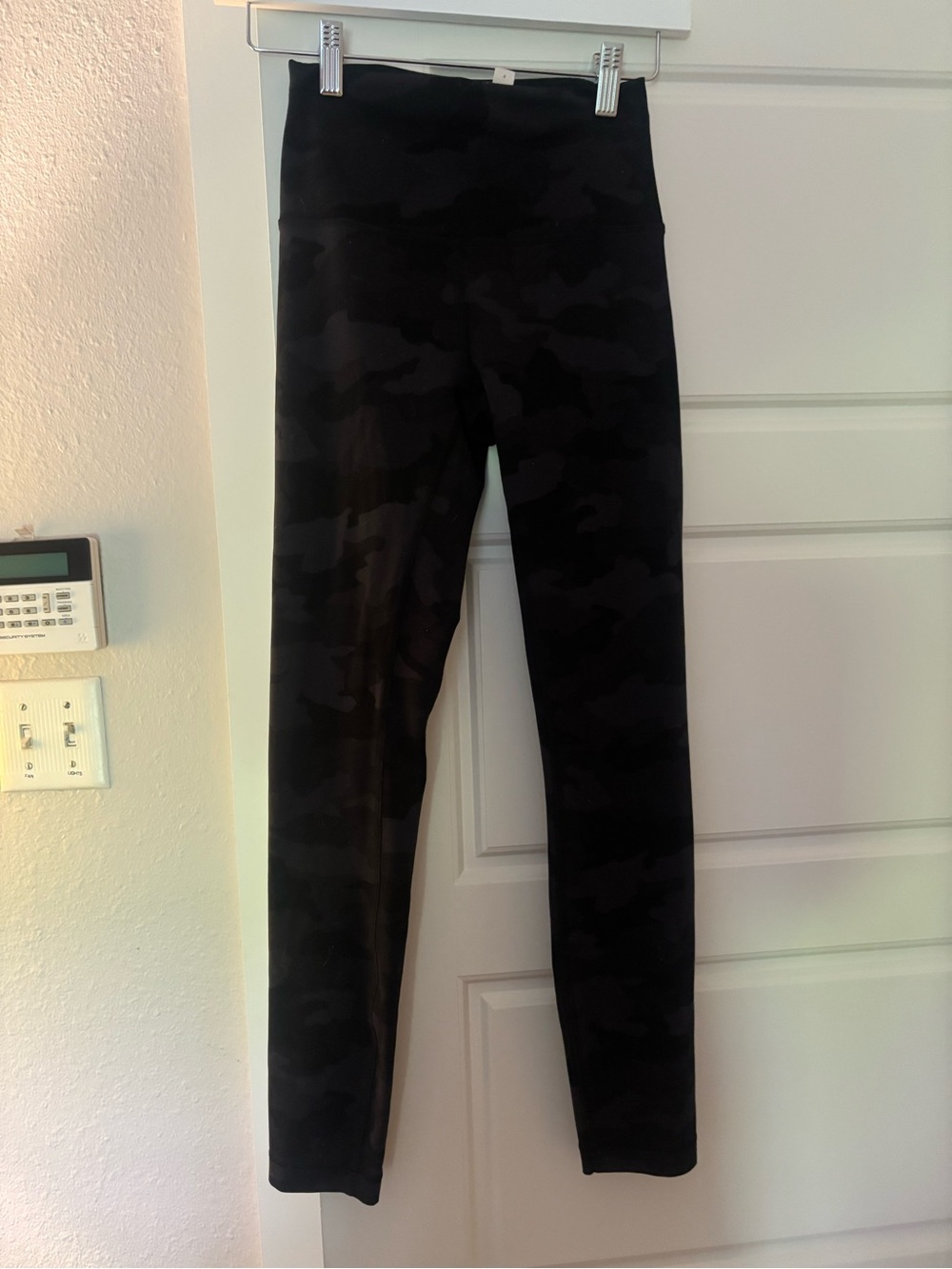 lululemon High-Waist Black Camo Leggings size 4